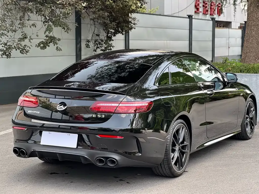 Mercedes-Benz E-Class AMG — фото 7