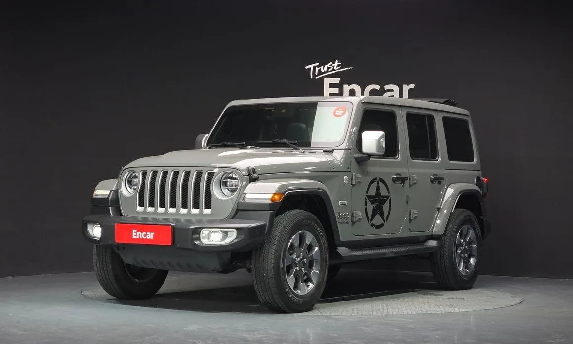 Jeep Wrangler — фото 1