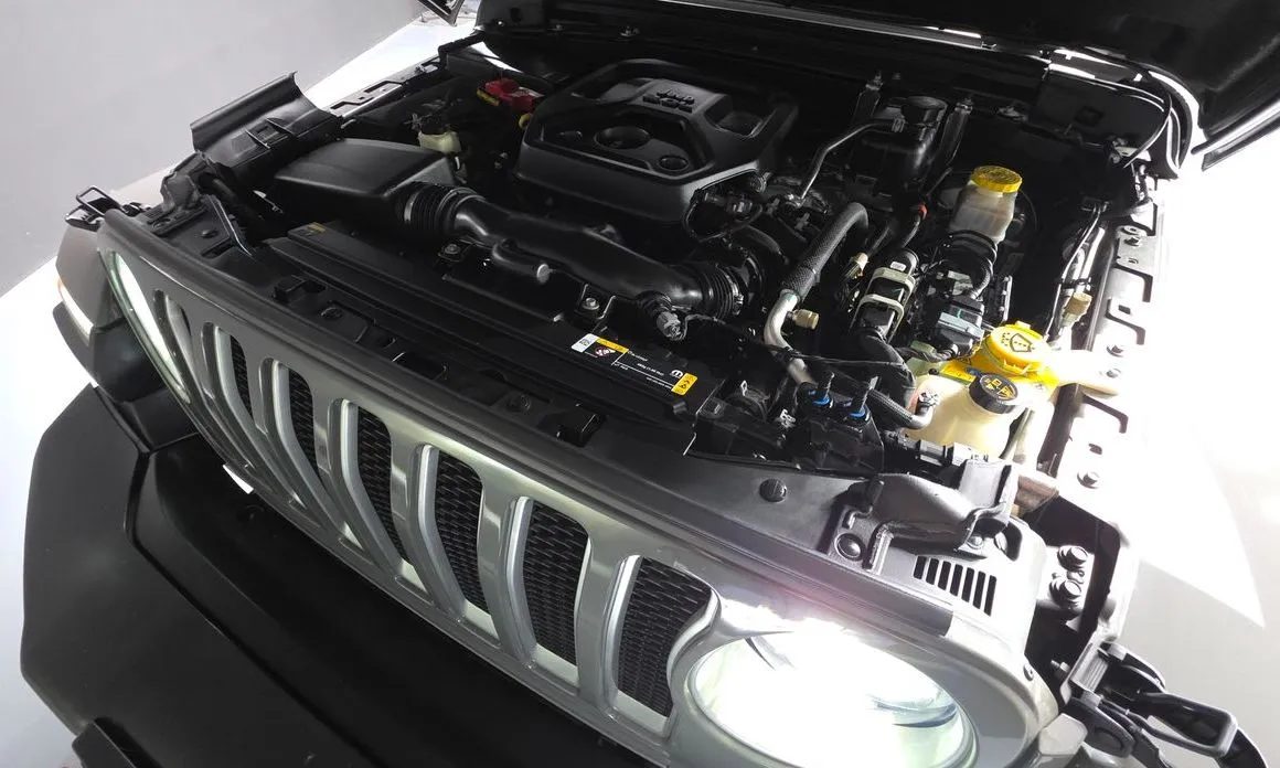 Jeep Wrangler — фото 8
