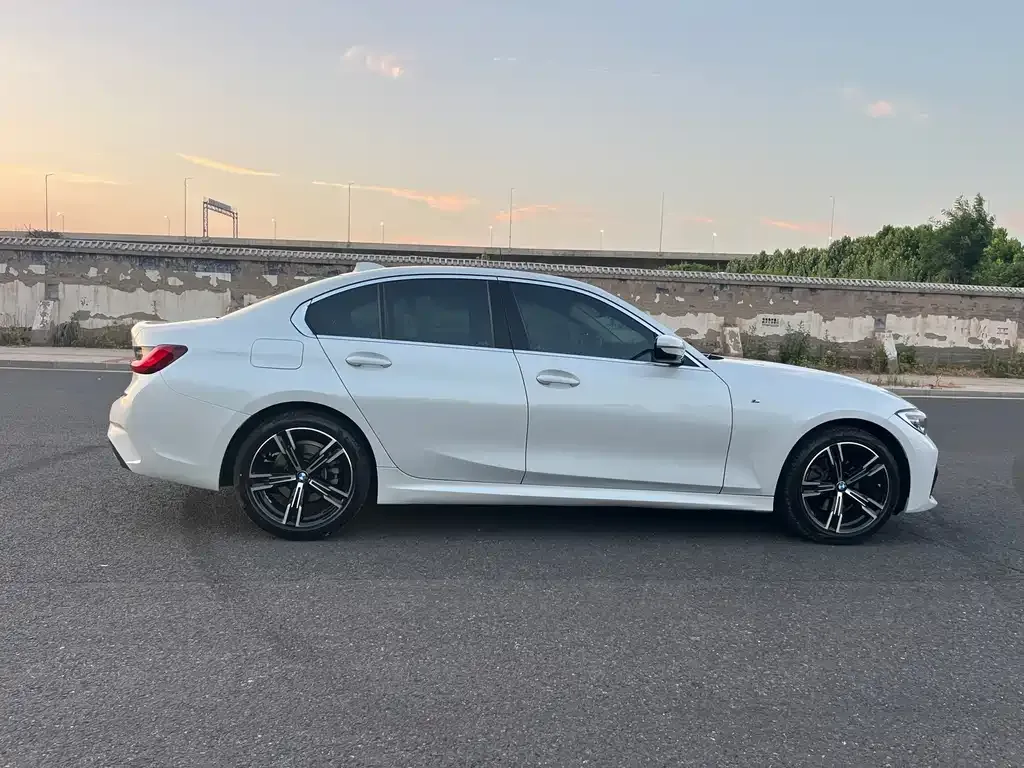 BMW 3 Series — фото 4