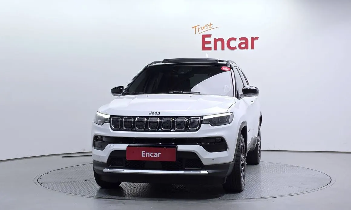 Jeep Compass — фото 4