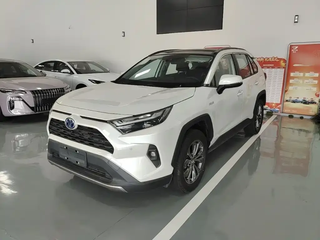 Toyota RAV4 — фото 8