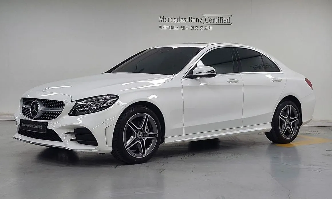 Mercedes-Benz C-Class — фото 1