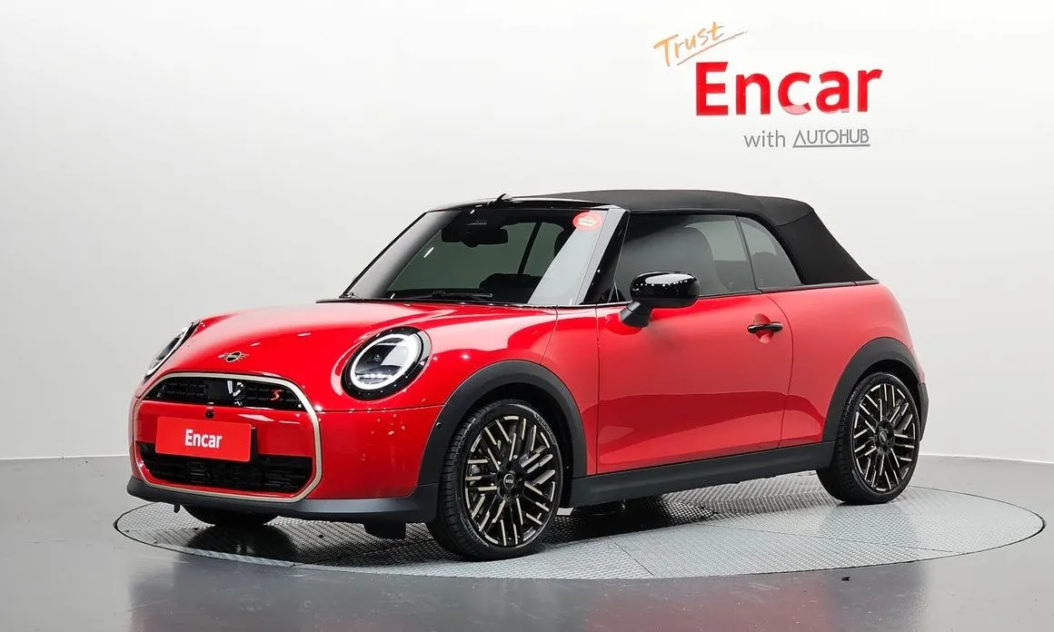 Mini Cooper Convertible — фото 1