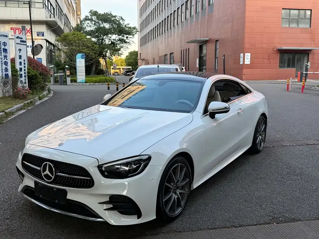Mercedes-Benz E-Class (Import) — фото 1
