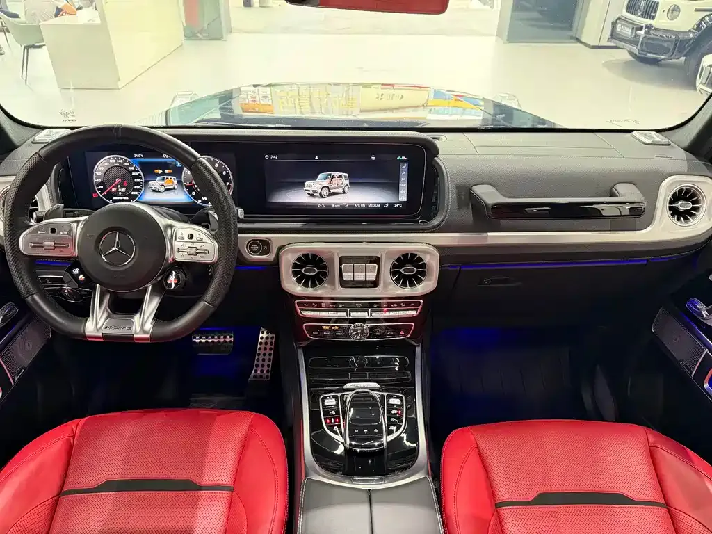 Mercedes-Benz G-Class AMG — фото 6