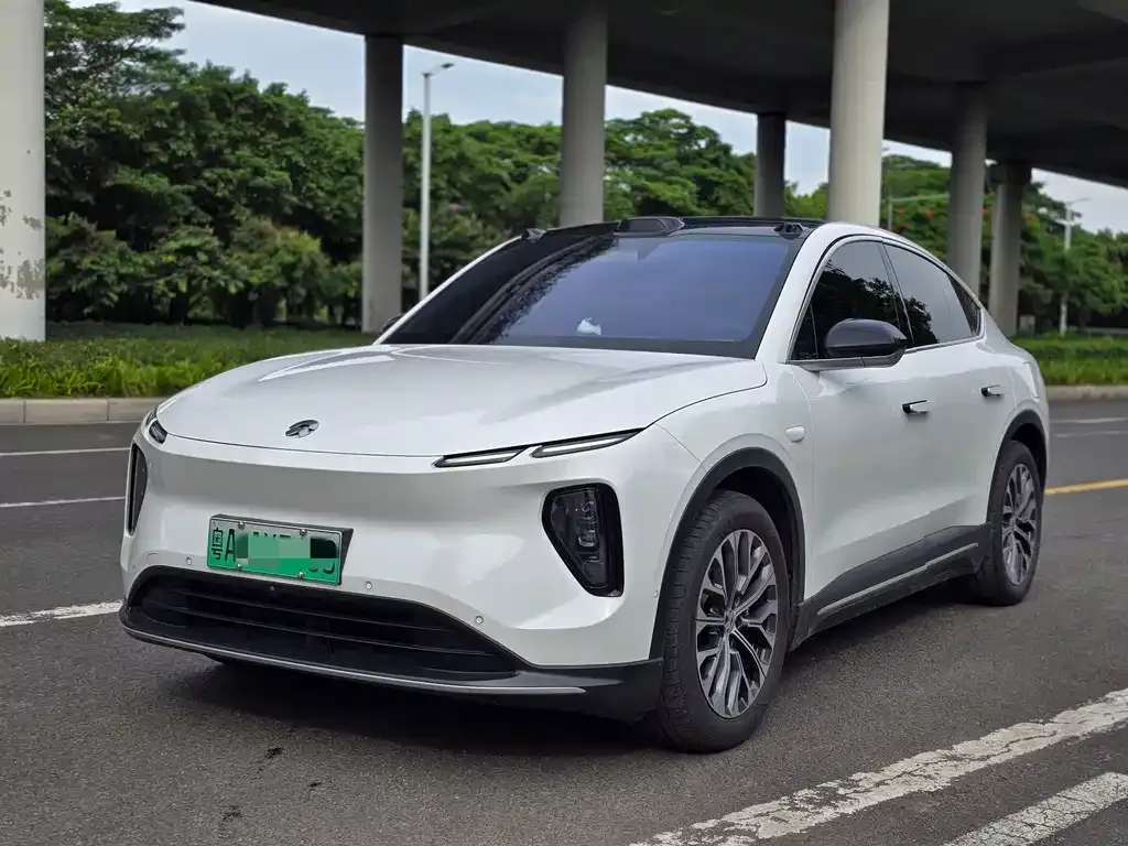 NIO EC6 — фото 1