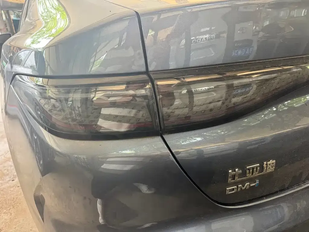 BYD Seal 05 DM-i — фото 8