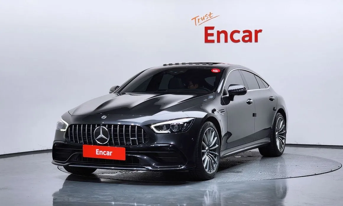 Mercedes-Benz AMG GT — фото 1