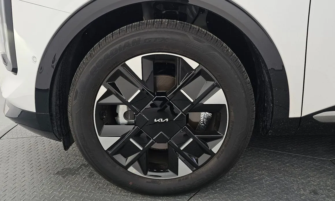 Kia Sportage — фото 7