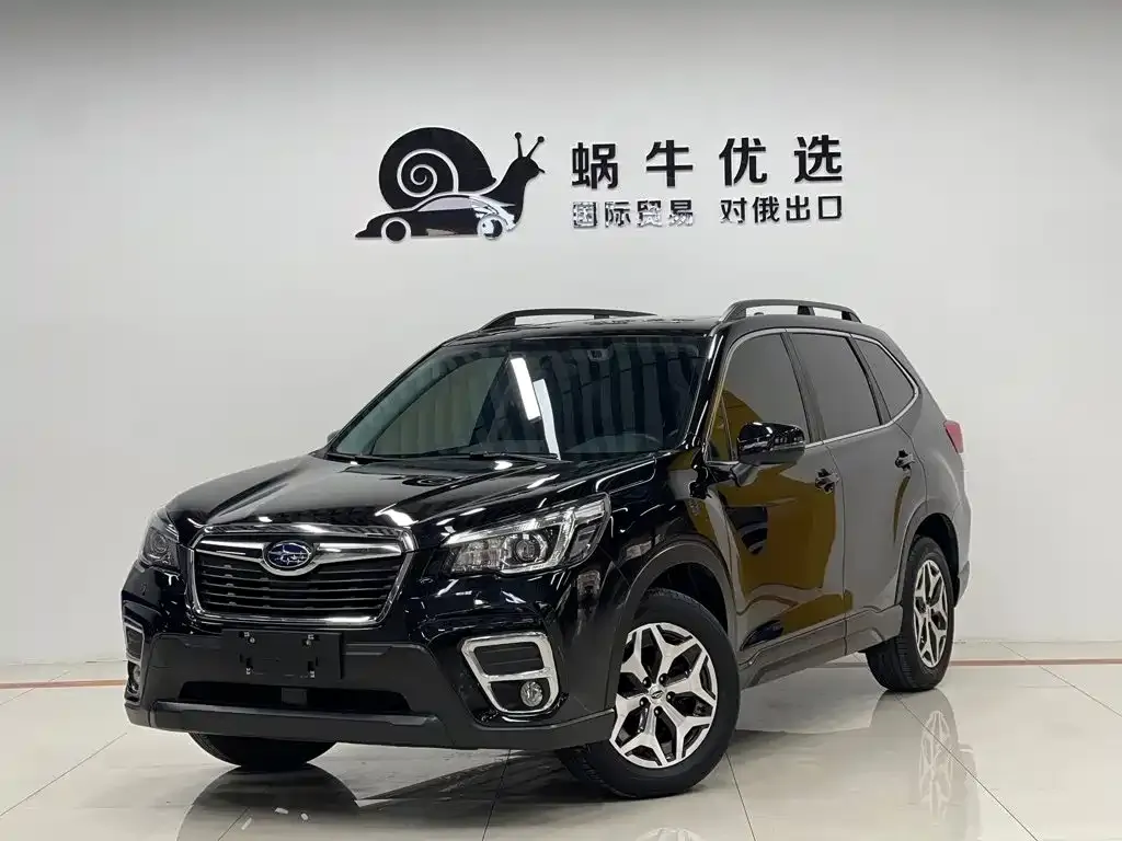 Subaru Forester — фото 1