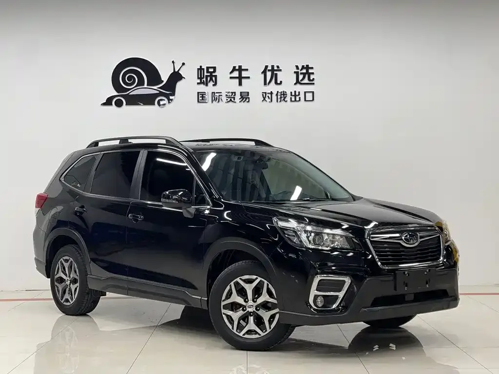 Subaru Forester — фото 5