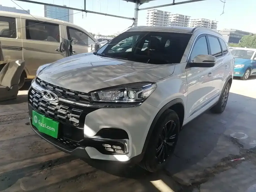 Chery Tiggo 8 — фото 4