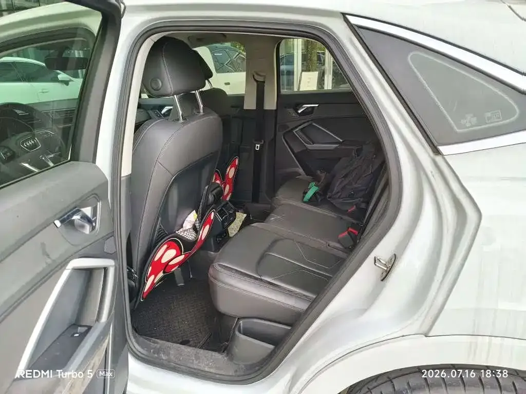 Audi Q3 Sportback — фото 2