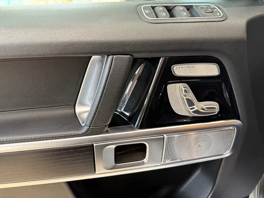 Mercedes-Benz G-Class — фото 8