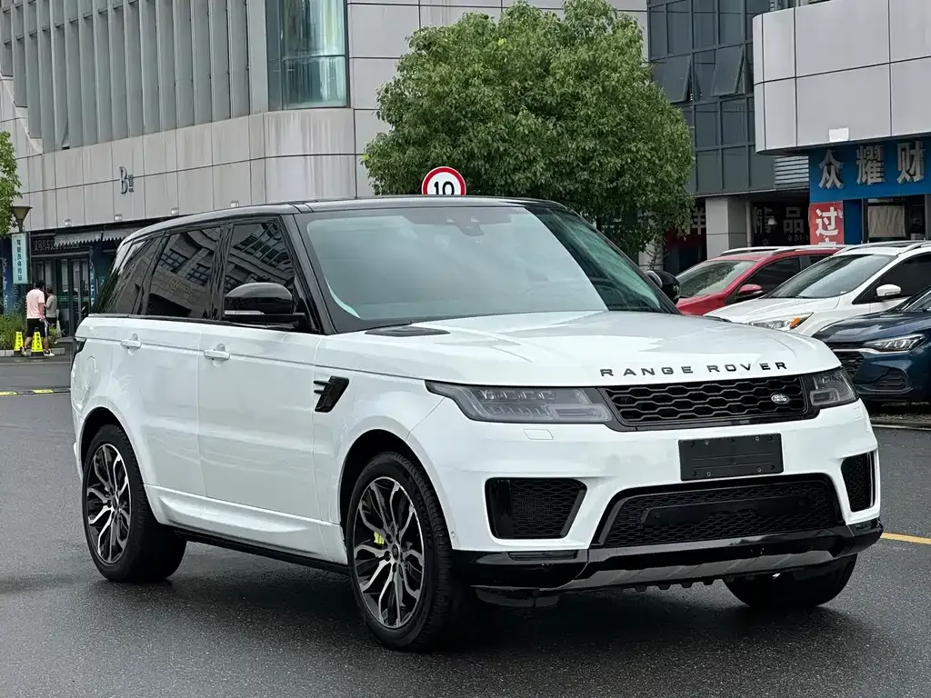 Land Rover Sport — фото 10