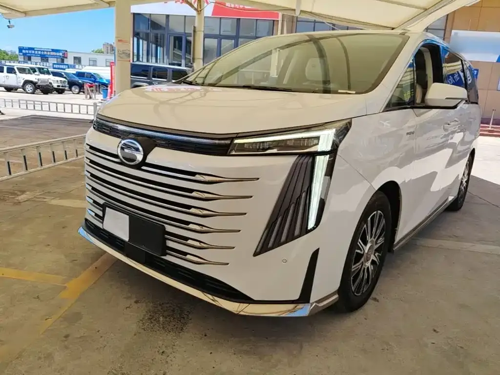 GAC Motor Trumpchi E9 — фото 1