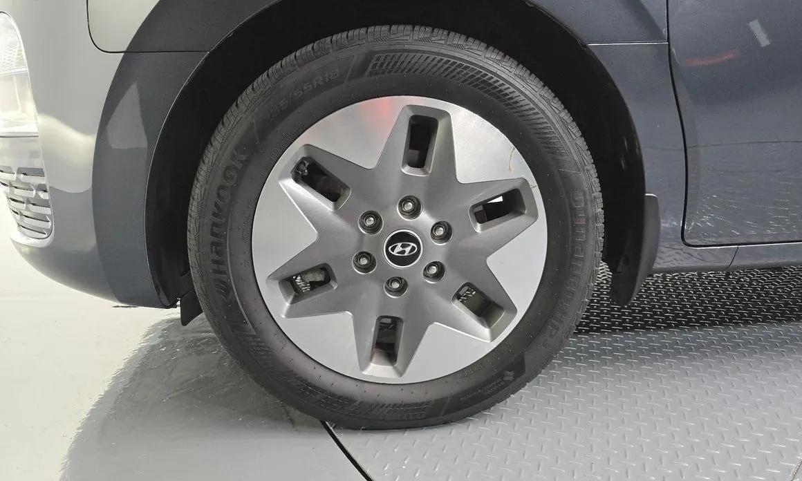 Hyundai Staria — фото 3