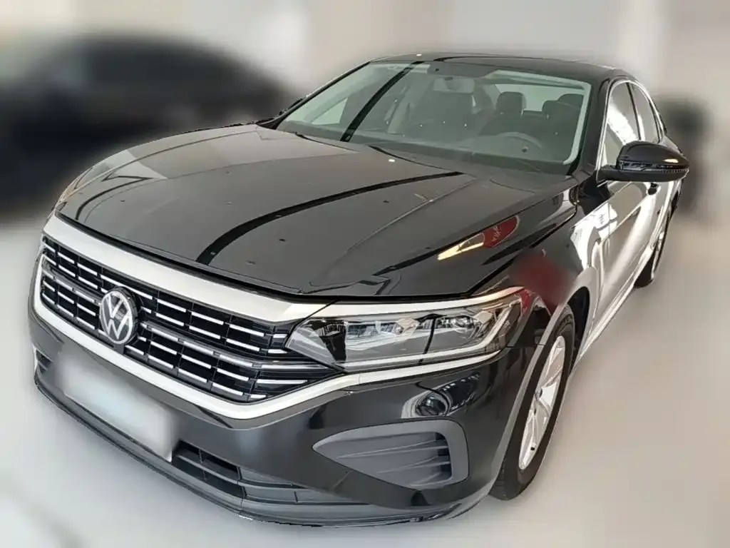 Volkswagen Passat — фото 1