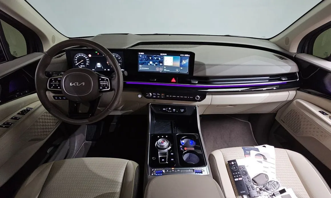 Kia Carnival — фото 2