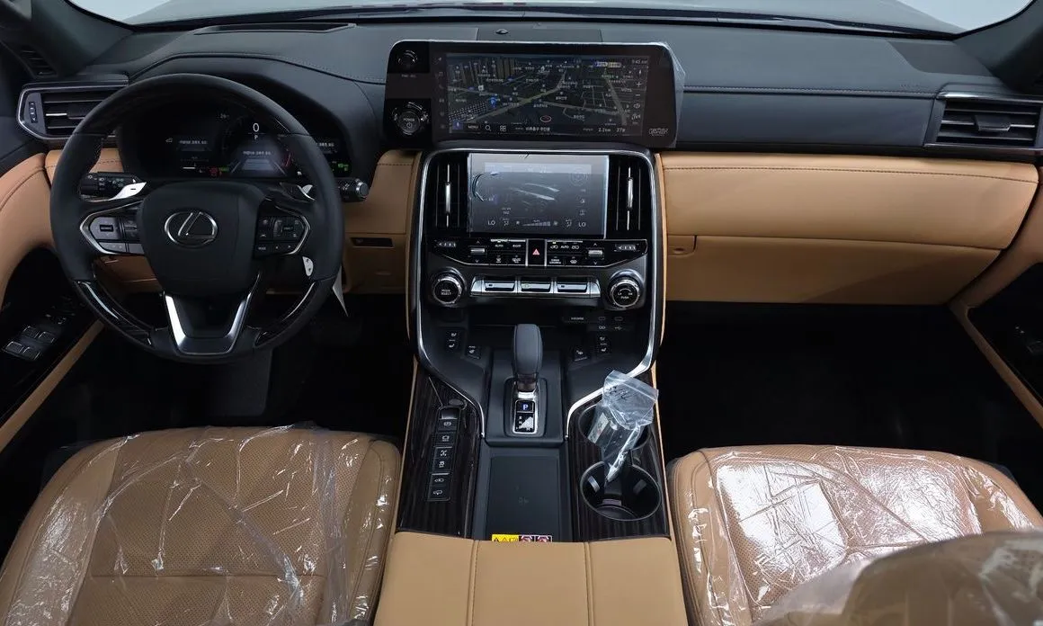 Lexus LX — фото 3