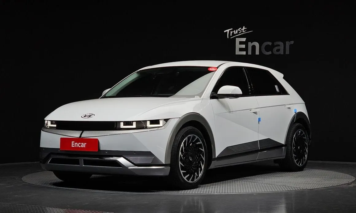 Hyundai Ioniq5 — фото 1