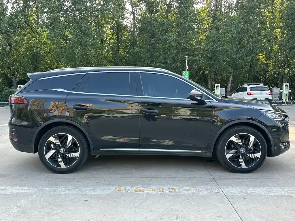BYD Tang New Energy — фото 10