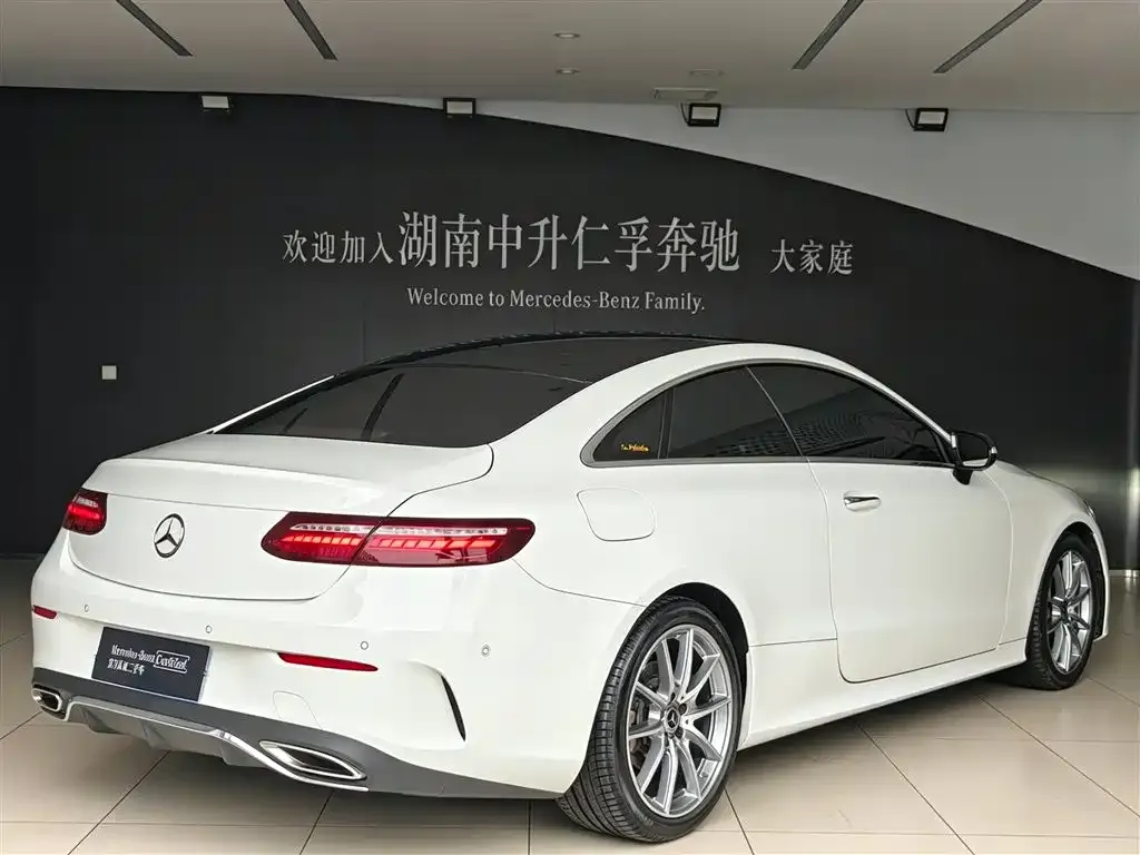 Mercedes-Benz E-Class (Import) — фото 10