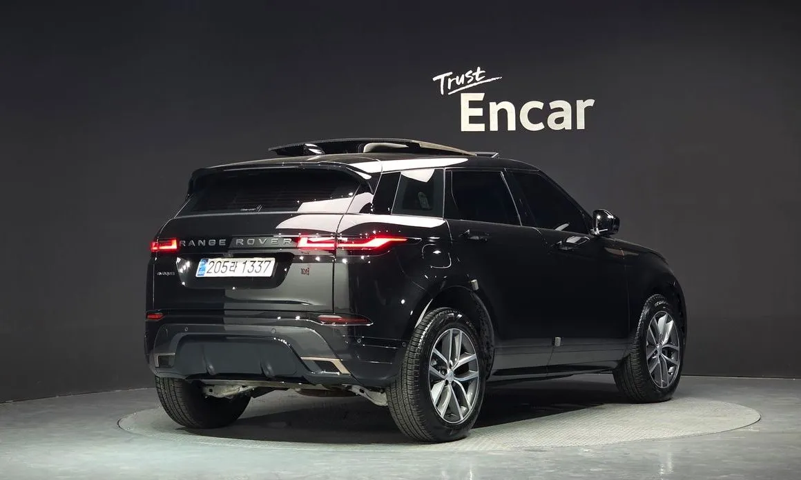 Land Rover Range Rover Evoque — фото 4