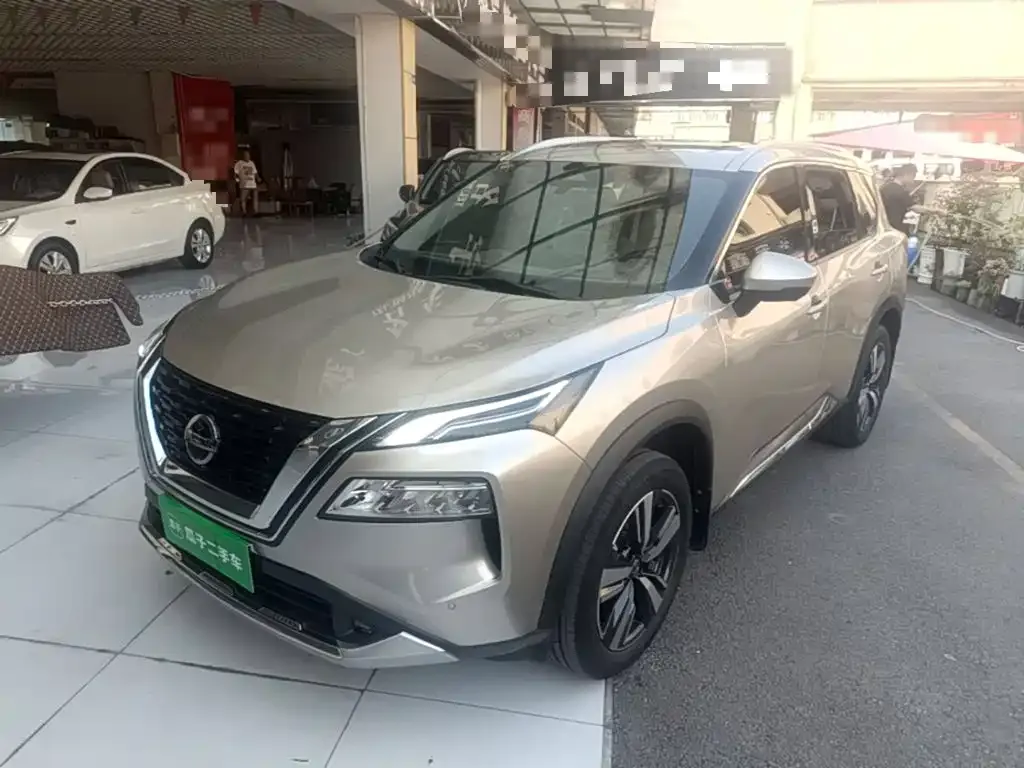 Nissan X-Trail — фото 6