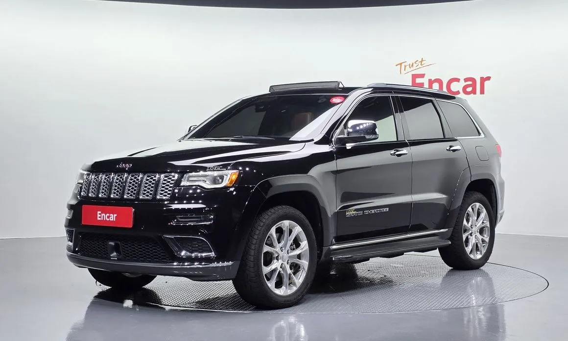 Jeep Cherokee — фото 1