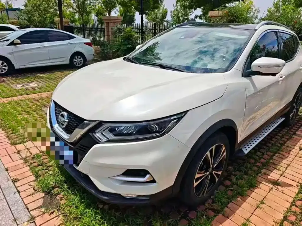 Nissan Qashqai — фото 5