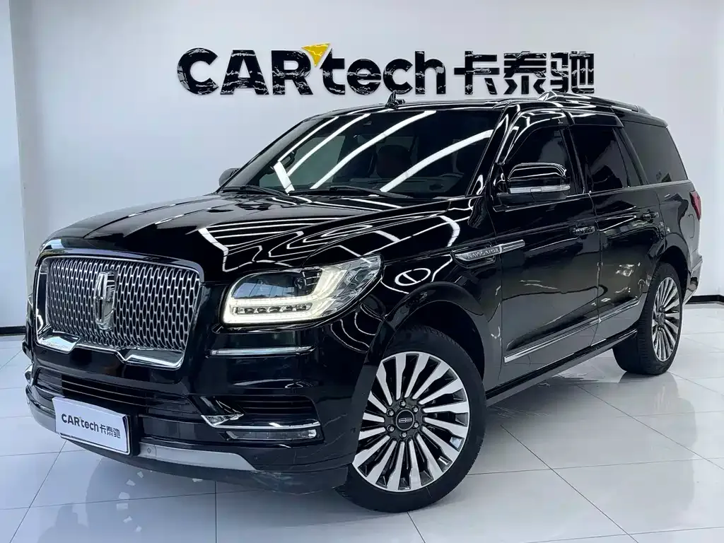 Lincoln Navigator — фото 1