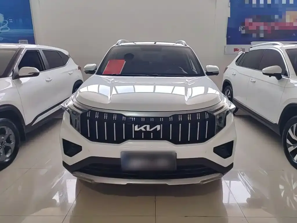 Kia Sportage — фото 9