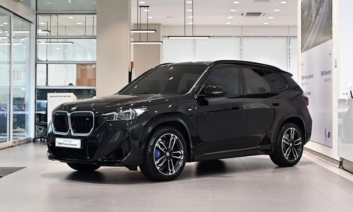 BMW X1 — фото 1