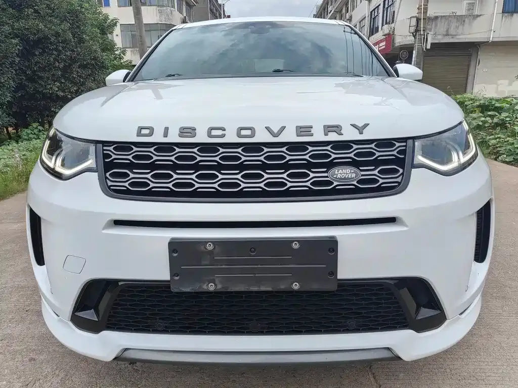 Land Rover Discovery Sport — фото 1