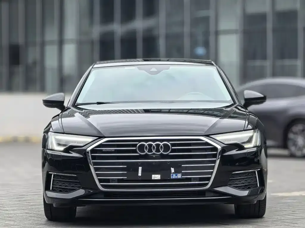 Audi A6L — фото 2
