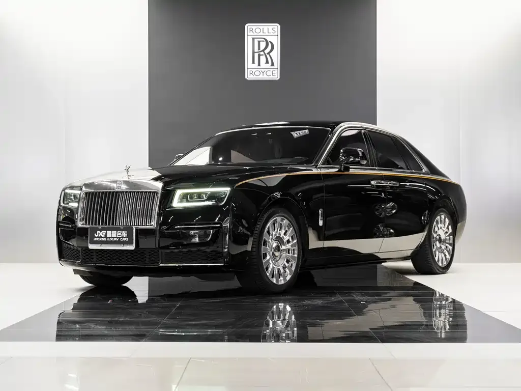 Rolls-Royce Ghost — фото 1