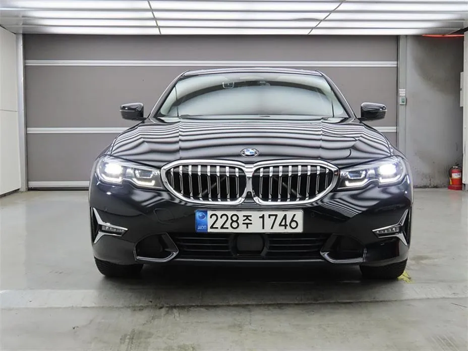 BMW 3-Series — фото 10