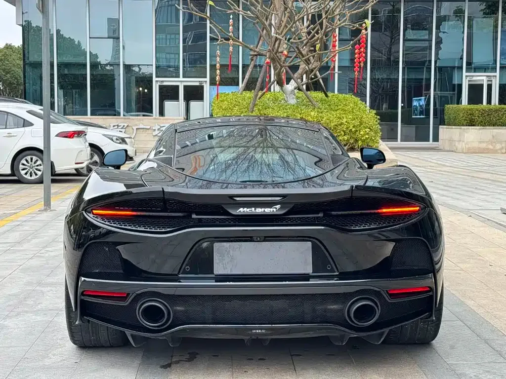 McLaren GT — фото 2