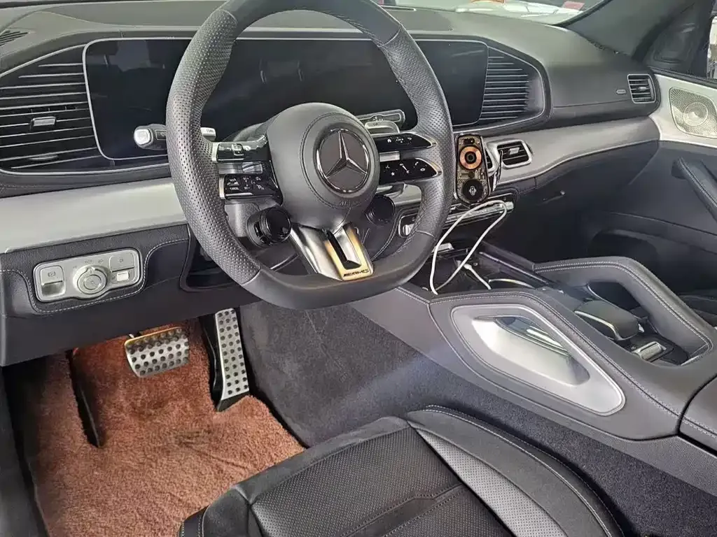 Mercedes-Benz GLE AMG — фото 5