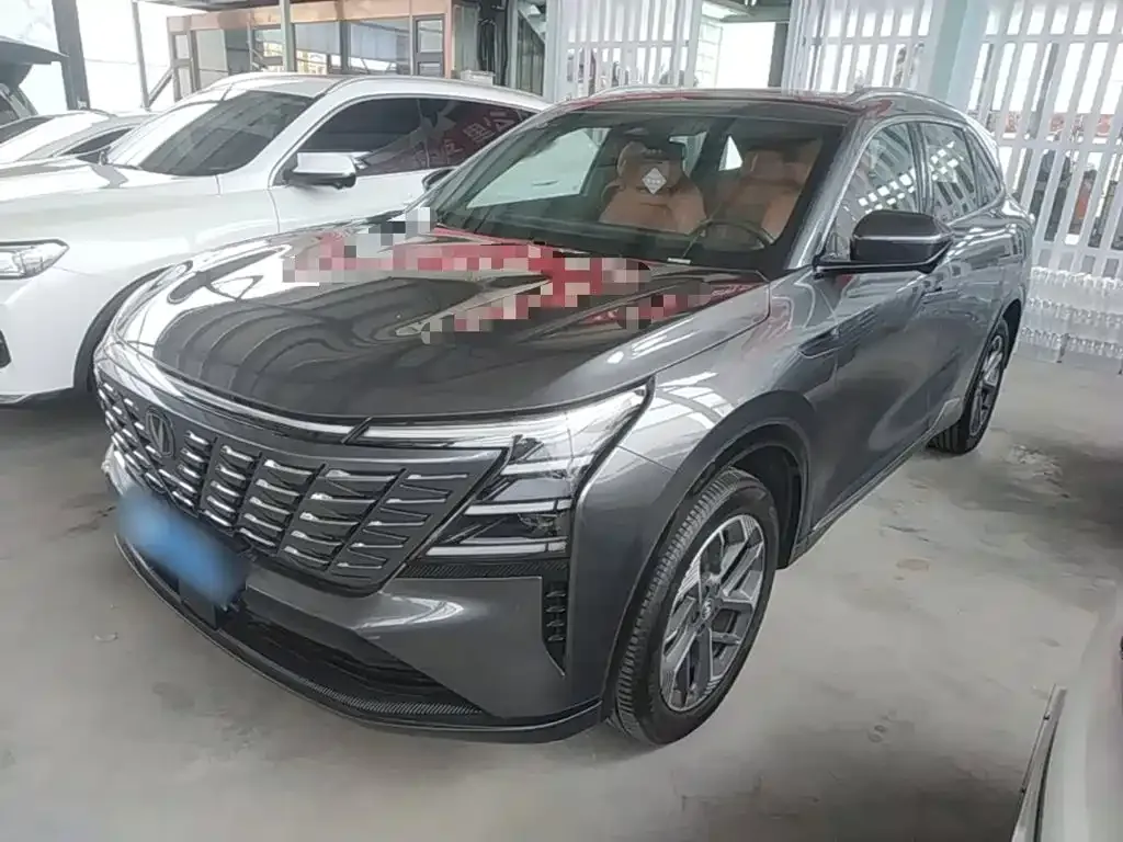 Changan CS75 PLUS — фото 1