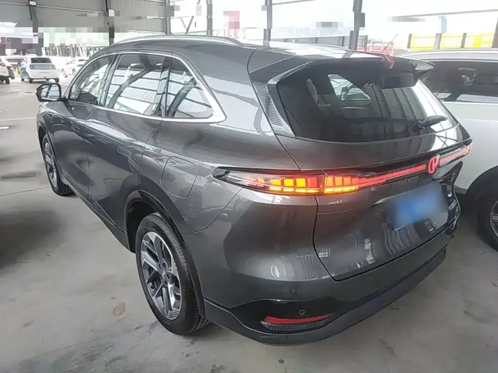 Changan CS75 PLUS — фото 10