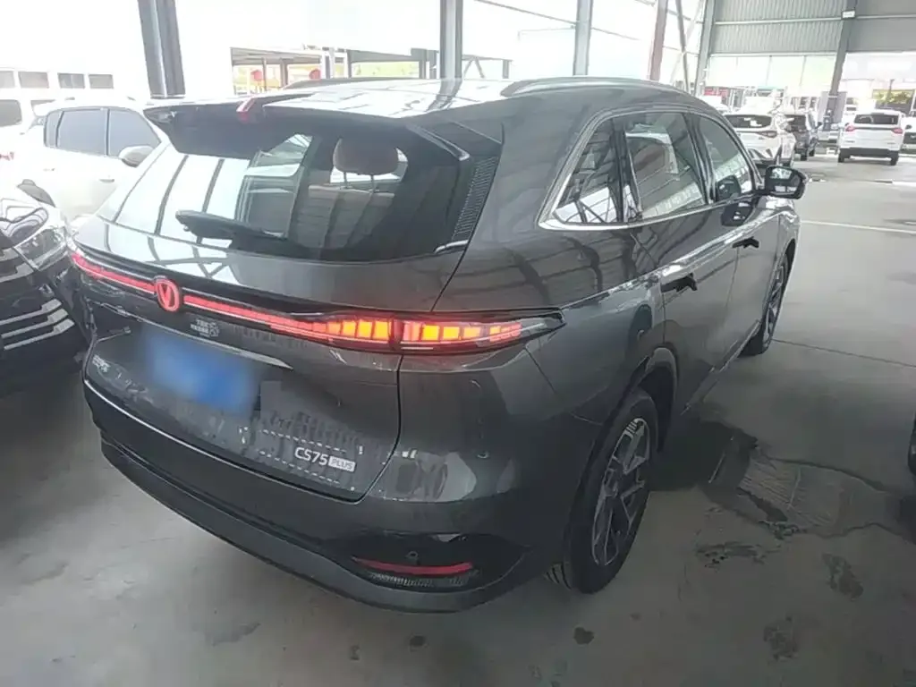 Changan CS75 PLUS — фото 4