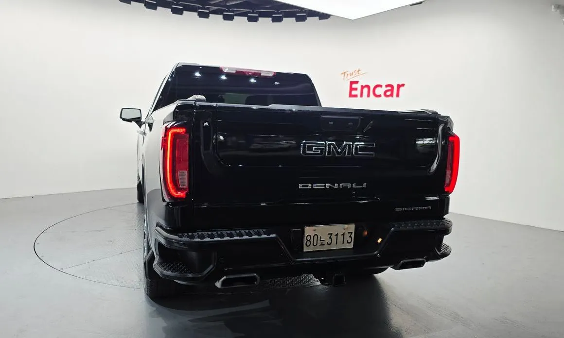 GMC Sierra — фото 5