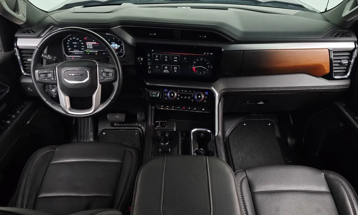 GMC Sierra — фото 10