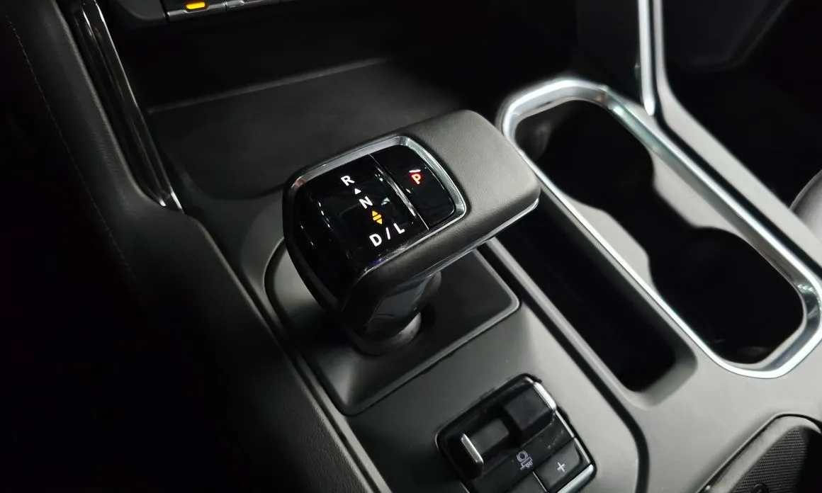 GMC Sierra — фото 4