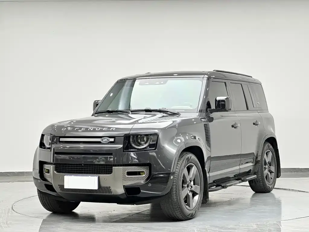 Land Rover Defender — фото 1