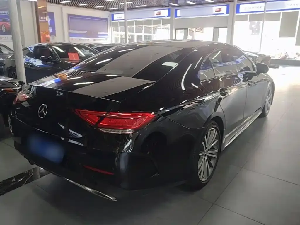 Mercedes-Benz CLS — фото 7