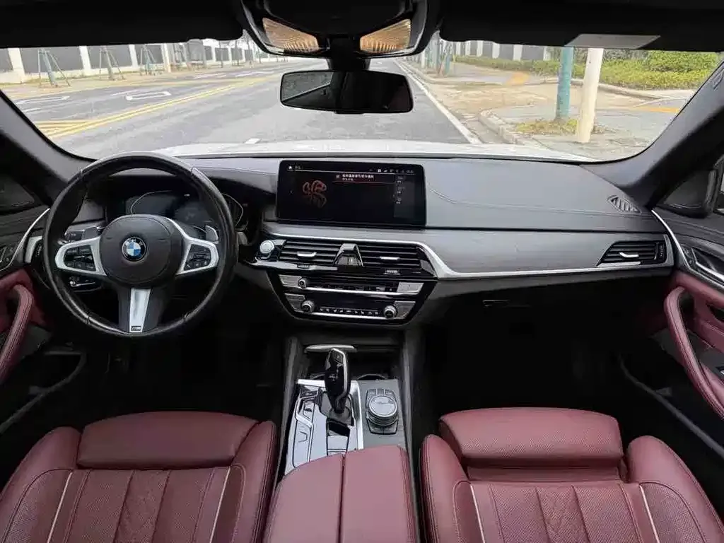 BMW 5 Series — фото 2
